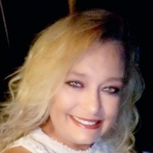 Meet your Posher, Mj